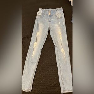 Butt enhancing skinny jeans